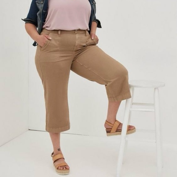 Torrid Crop Twill Pants in Safari Tan Size 16 - Picture 1 of 12